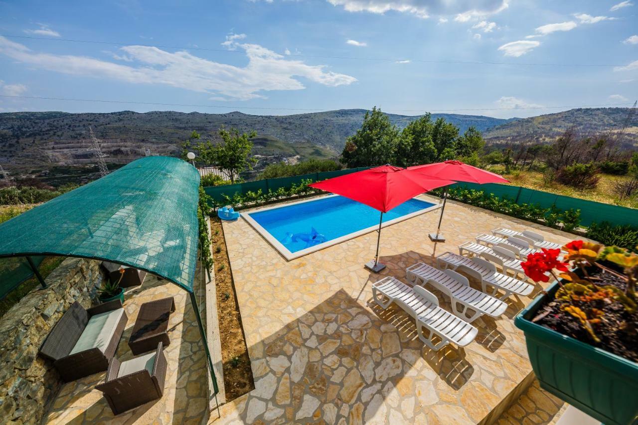 Holiday Home Cherry Tree Žrnovnica Екстериор снимка